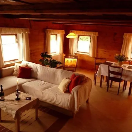 Holiday Home With 2 Bedrooms Großschönau