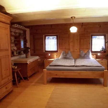 Holiday Home With 2 Bedrooms * Großschönau