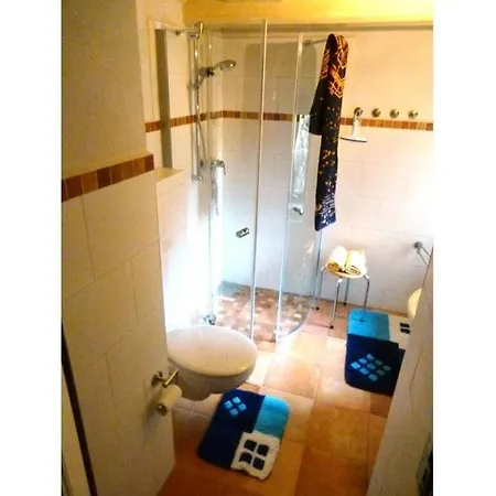 Holiday Home With 2 Bedrooms *